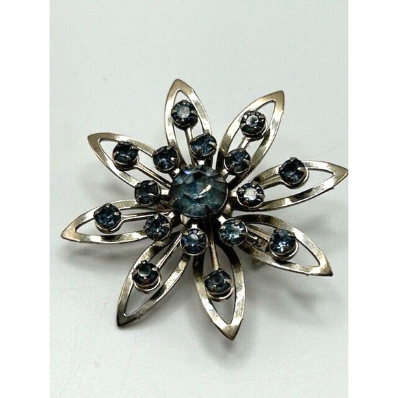 Vintage Blue Rhinestone Accented Brooch Pin 2 Inches With Box - Picture 3 of 5